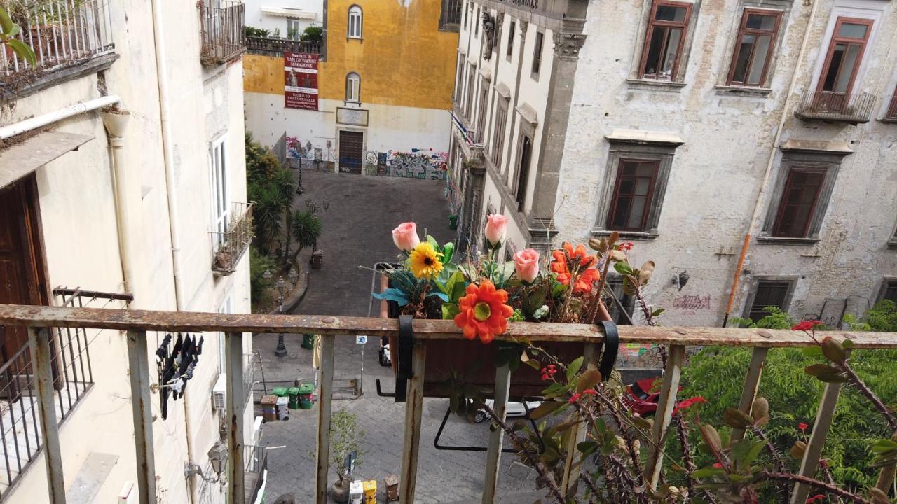 Napoli Centro Spaccanapoli Bagian luar foto