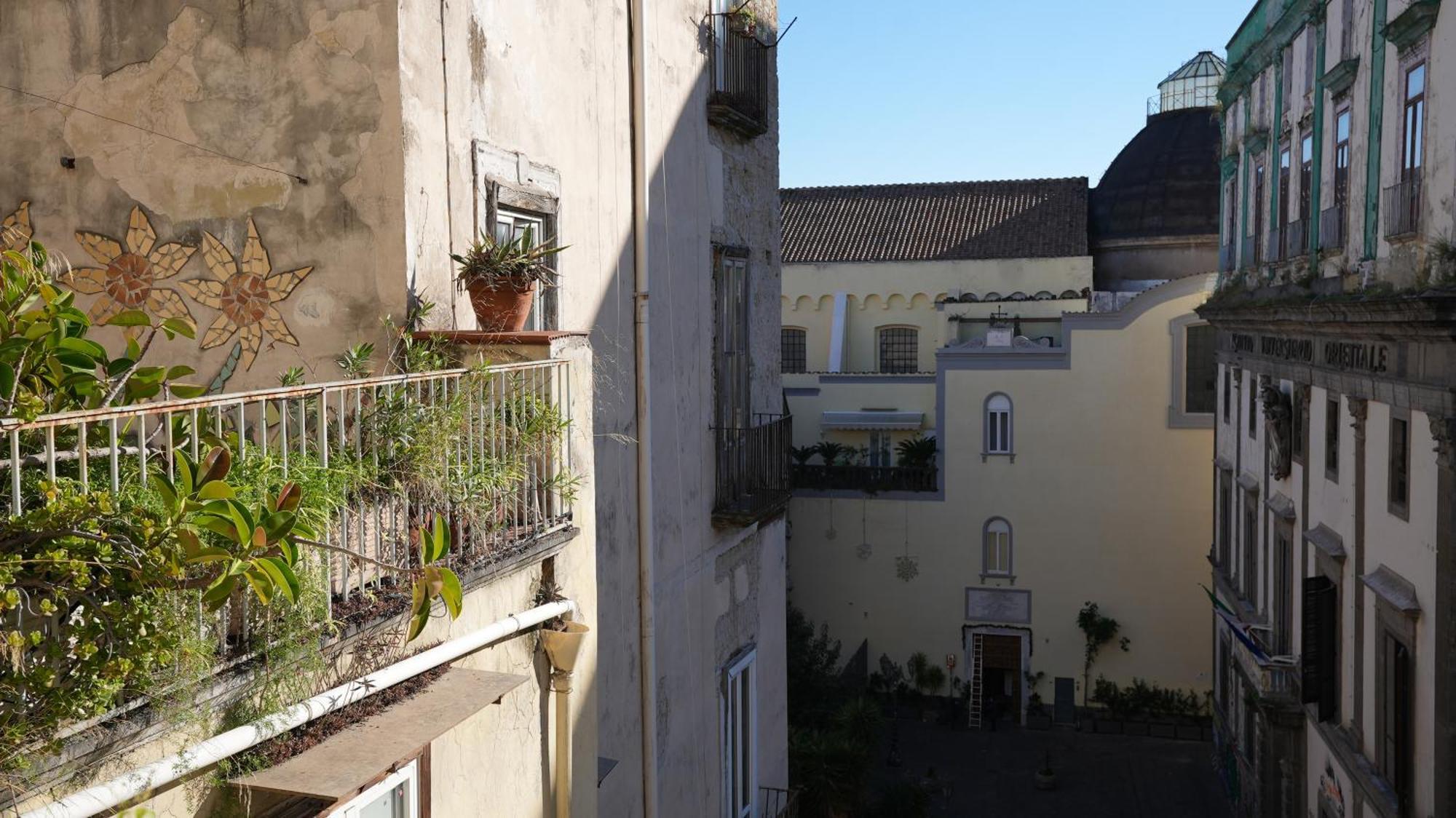 Napoli Centro Spaccanapoli Bagian luar foto
