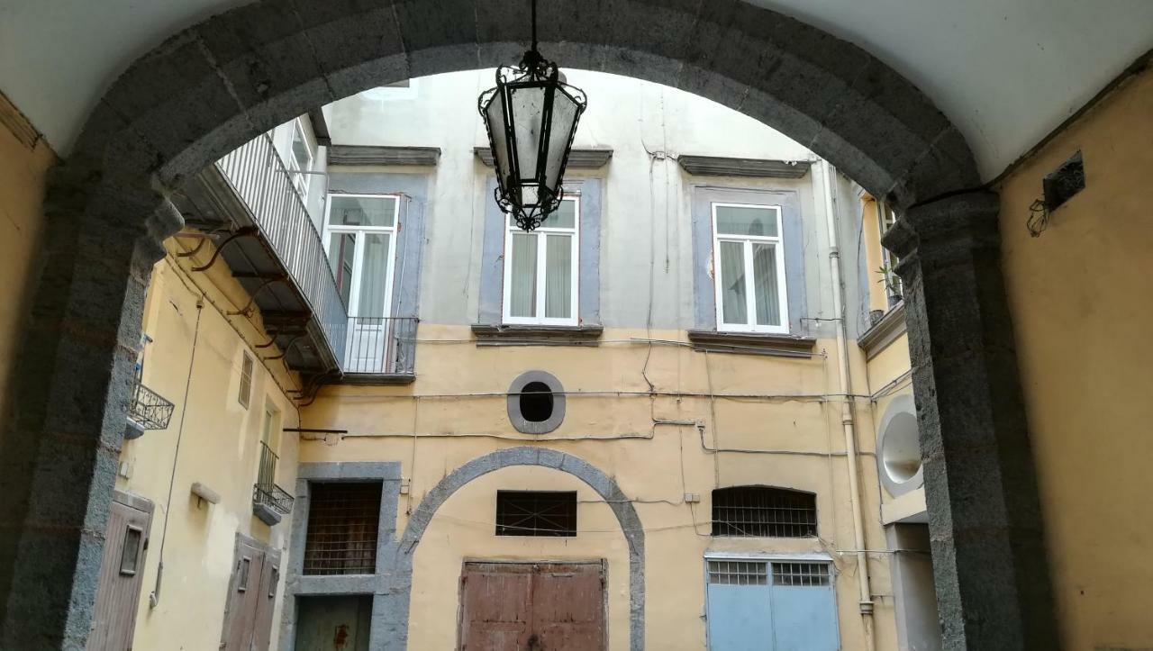 Napoli Centro Spaccanapoli Bagian luar foto